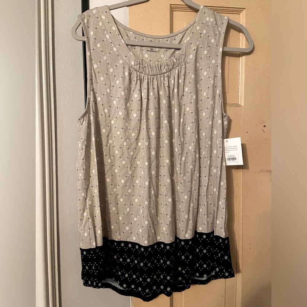 Croft & Barrow patterned tank top